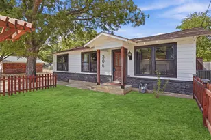 306 Lovelady St, Cleburne, TX 76033 - Photo 5