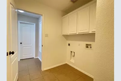 5921 Snow Creek Drive, The Colony, TX 75056 - Photo 19