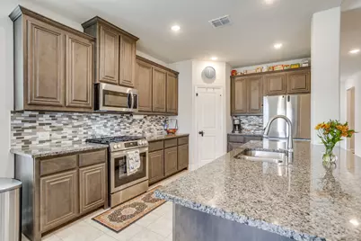 222 Shawnee Trail, Alvarado, TX 76009 - Photo 11