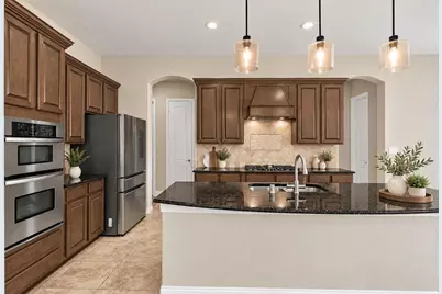601 Excalibur Drive, McKinney, TX 75071 - Photo 9