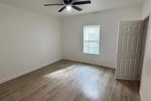 4302 Montie St, Dallas, TX 75210 - Photo 5