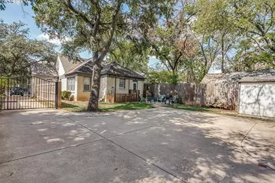 3211 Cockrell Avenue, Fort Worth, TX 76109 - Photo 9
