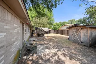 144 Jill Ann Dr, Burleson, TX 76028 - Photo 33