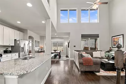 800 Spring Falls Drive, McKinney, TX 75071 - Photo 9