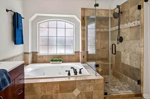 412 Manders Ct, Irving, TX 75063 - Photo 25