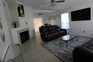 11802 Hickory Garden Dr, Balch Springs, TX 75180 - Photo 9