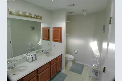 11802 Hickory Garden Drive, Balch Springs, TX 75180 - Photo 7