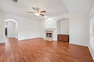 1532 Holveck Dr, Cedar Hill, TX 75104 - Photo 3