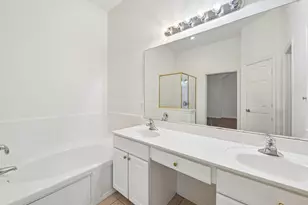 1532 Holveck Dr, Cedar Hill, TX 75104 - Photo 19
