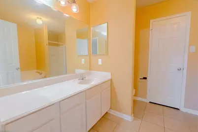 636 Noble Grove Lane, Fort Worth, TX 76140 - Photo 9