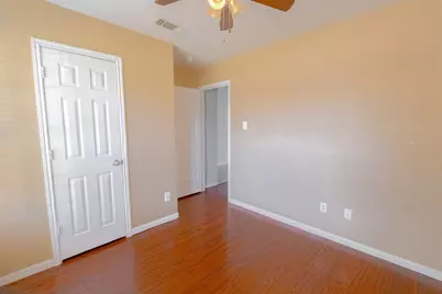 636 Noble Grove Lane, Fort Worth, TX 76140 - Photo 3