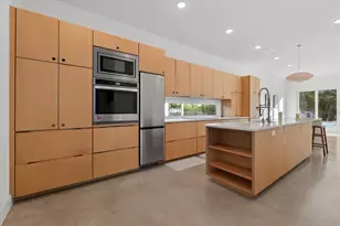 3520 S 4th, Waco, TX 76706 - Photo 5