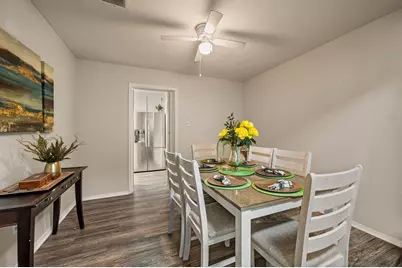 425 Glenwood Terrace, Hurst, TX 76053 - Photo 5