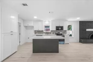 6404 Winn St, Fort Worth, TX 76133 - Photo 13