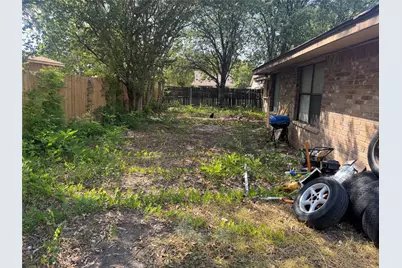 2681 Steppington Street, Grand Prairie, TX 75052 - Photo 25