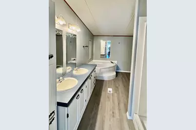3212 Joann Court, Granbury, TX 76049 - Photo 11
