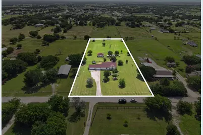 1958 Crockett Street, Sanger, TX 76266 - Photo 3