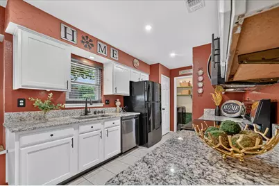 4312 Hillshire Court, Flower Mound, TX 75028 - Photo 13