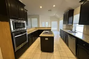 10717 Elmhurst Ln, Fort Worth, TX 76244 - Photo 5