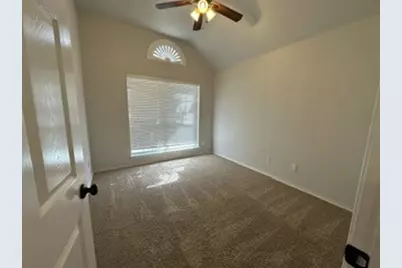 10717 Elmhurst Lane, Fort Worth, TX 76244 - Photo 21