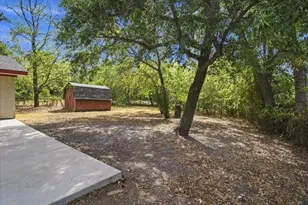 1105 Northwood Dr, Commerce, TX 75428 - Photo 25