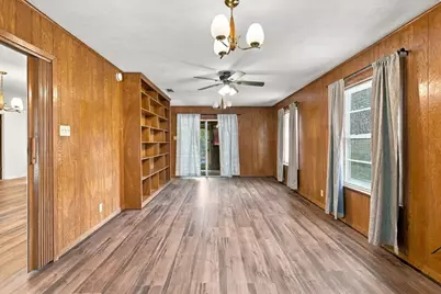 1105 Northwood Drive, Commerce, TX 75428 - Photo 11