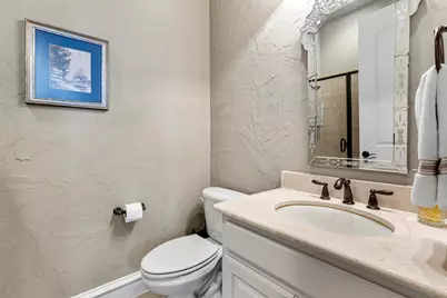 4021 Winsor Drive, Farmers Branch, TX 75244 - Photo 9