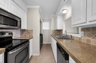 4313 Crescent Dr, Granbury, TX 76049 - Photo 11