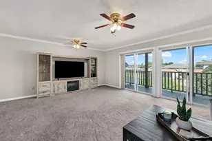 4313 Crescent Dr, Granbury, TX 76049 - Photo 5