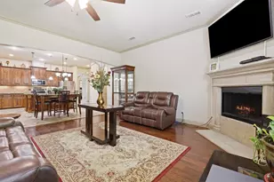 225 Bentley Dr, Midlothian, TX 76065 - Photo 9