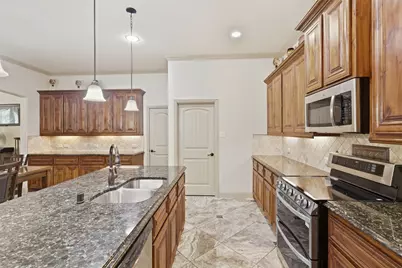 225 Bentley Drive, Midlothian, TX 76065 - Photo 5