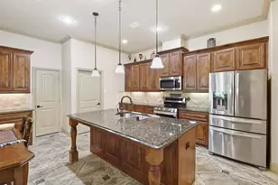225 Bentley Dr, Midlothian, TX 76065 - Photo 7