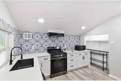2421 Hillburn Drive, Dallas, TX 75227 - Photo 27