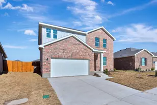 1632 Escondido Dr, Fort Worth, TX 76052 - Photo 3