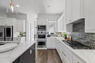 8655 Forest Hills Blvd, Dallas, TX 75218 - Photo 15