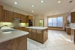 4112 Hearthlight Ct, Plano, TX 75024 - Photo 5