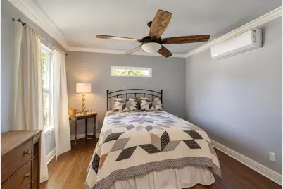 4637 Calmont Avenue, Fort Worth, TX 76107 - Photo 13