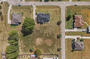 343 Cambridge Ct, Waxahachie, TX 75167 - Photo 29