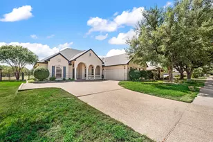10701 Whitestone Ranch Rd, Benbrook, TX 76126 - Photo 3