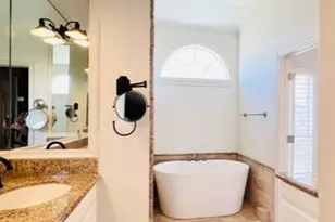 4504 Bowser Ave, Dallas, TX 75219 - Photo 11