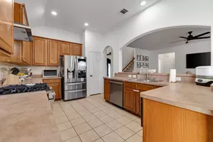 1625 Warm Springs Dr, Allen, TX 75002 - Photo 17