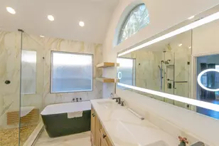 4821 Frost Hollow Dr, Plano, TX 75093 - Photo 25