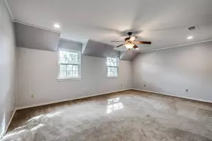 9911 Silver Creek Rd, Dallas, TX 75243 - Photo 13