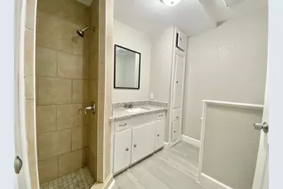 100 17th Avenue N, Texas City, TX 77590 - Photo 9