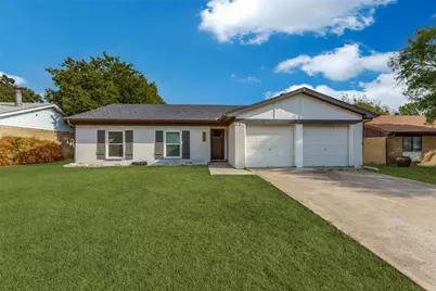 524 Cole Avenue, Saginaw, TX 76179 - Photo 1