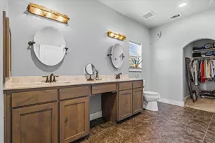 3910 Pocahontas Dr, Flower Mound, TX 75022 - Photo 27