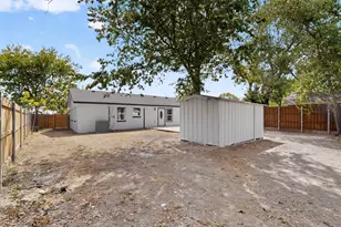 14405 Horseshoe Trail, Balch Springs, TX 75180 - Photo 39