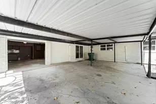 4928 Ira St, Haltom City, TX 76117 - Photo 31