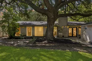 9777 Broken Bow Rd, Dallas, TX 75238 - Photo 3