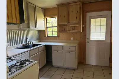 2210 Vine Street, Abilene, TX 79602 - Photo 7
